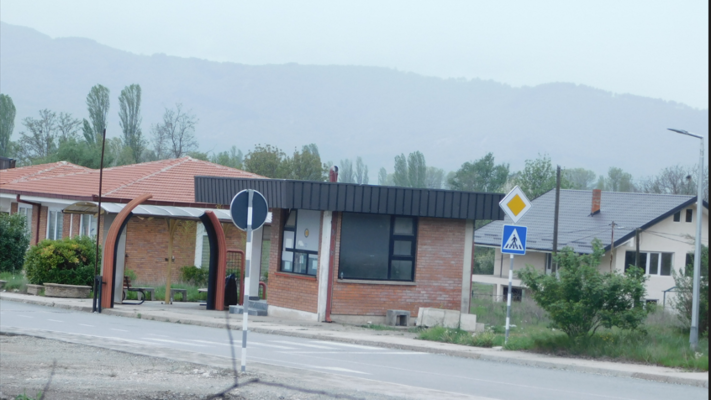 Road, Neighborhood, Sign, Symbol, City, Suburb, Bench, Housing, Road-Sign, House