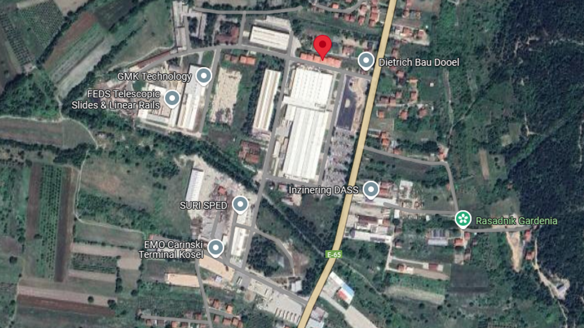 Airport, Road, City, Outdoors, Airfield, Earthquake, Urban, Neighborhood, Building, Nature